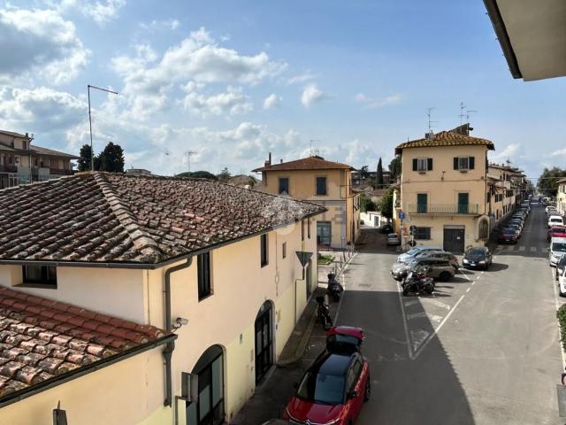 Appartamento in vendita di 95 m² in Via Aretina, 459