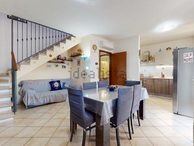 Appartamento in vendita di 95 m² in Via Augusto Maestri