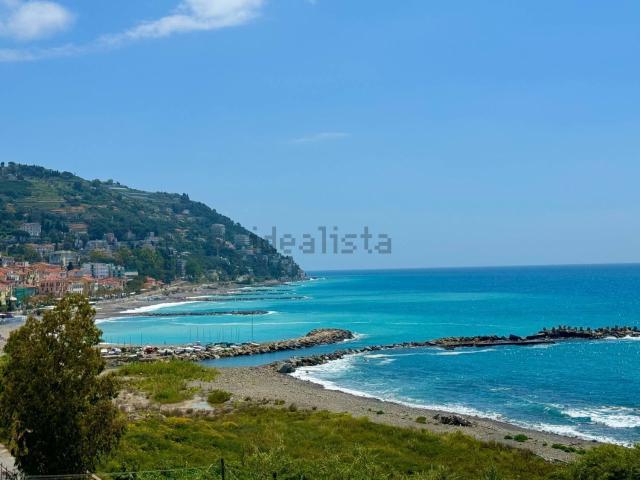 Appartamento in vendita di 95 m² in Via Aurelia Ponente