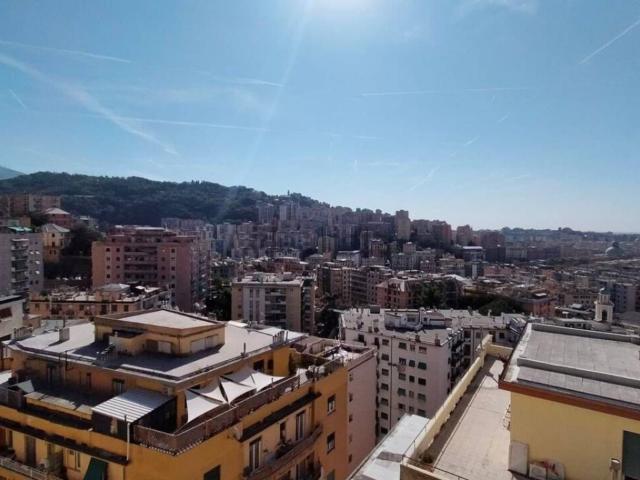 Appartamento in vendita di 95 m² in Via Aurelio Robino
