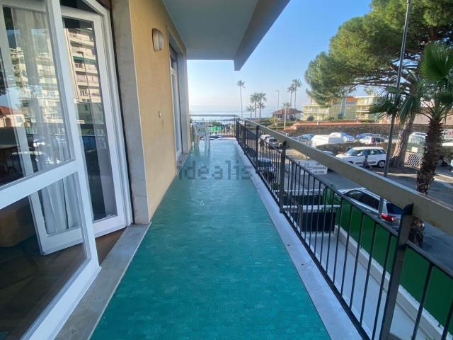 Appartamento in vendita di 95 m² in Via Barabino, 13