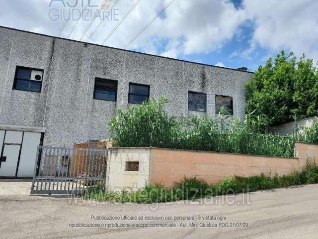 Appartamento in vendita di 95 m² in Via Bonifica, 18