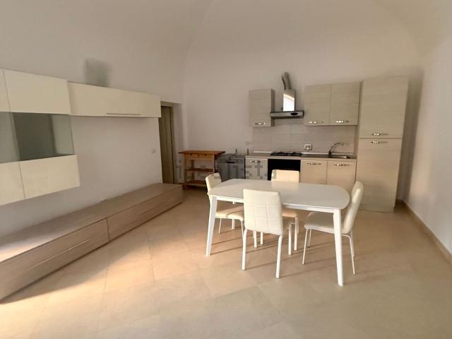 Appartamento in vendita di 95 m² in Via Brasavola