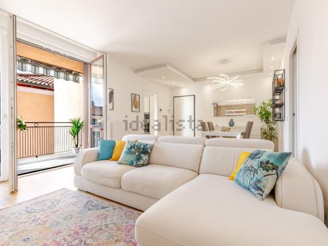 Appartamento in vendita di 95 m² in Via Camillo Benso Conte di Cavour, 37