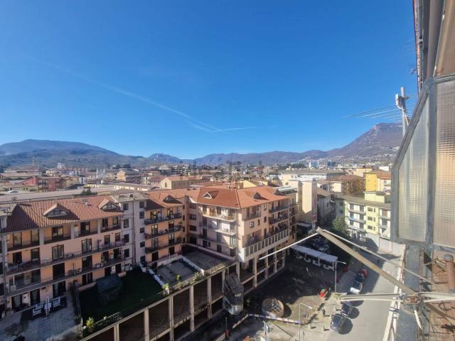 Appartamento in vendita di 95 m² in Via Campane
