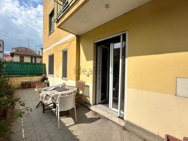 Appartamento in vendita di 95 m² in Via Campomorone, 119