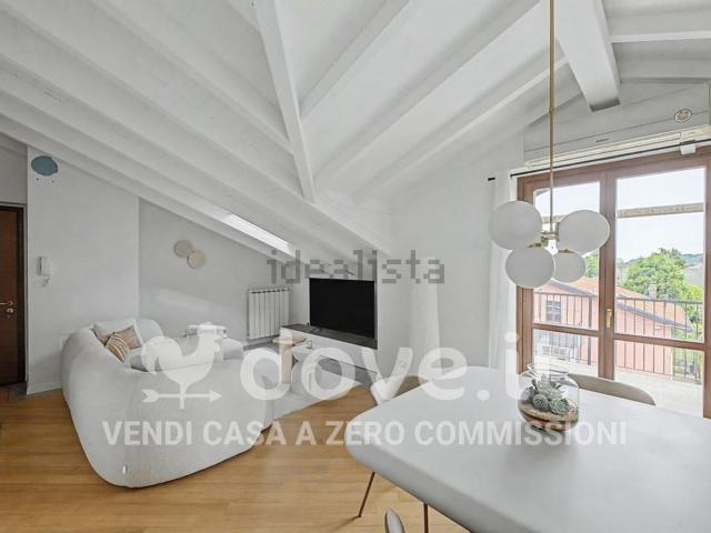 Appartamento in vendita di 95 m² in Via Campolongo, 5