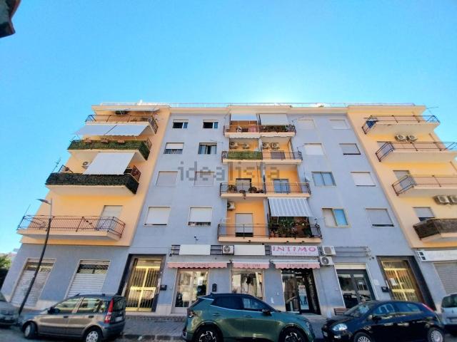 Appartamento in vendita di 95 m² in Via caduti di nassirya, 128