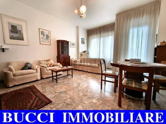 Appartamento in vendita di 95 m² in Via Caduti sul Lavoro