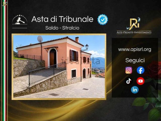 Appartamento in vendita di 95 m² in Via Calvario, 12