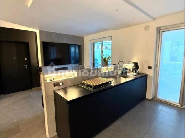 Appartamento in vendita di 95 m² in Via Cardinale Luigi Maglione