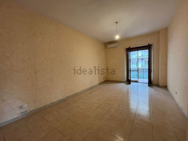 Appartamento in vendita di 95 m² in Via Carlo Cattaneo, 26