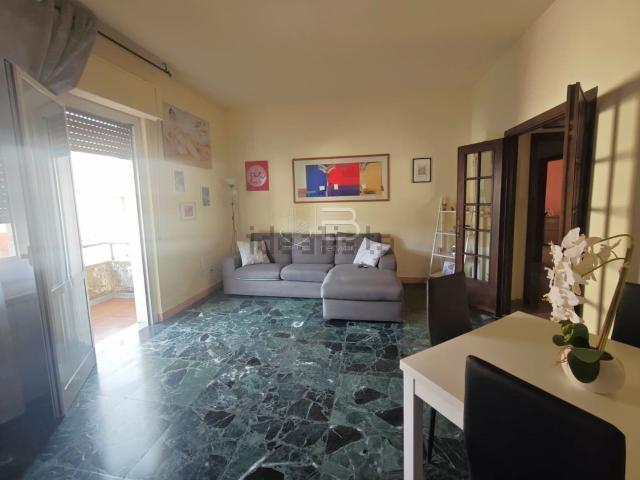 Appartamento in vendita di 95 m² in Via Carlo Sforza