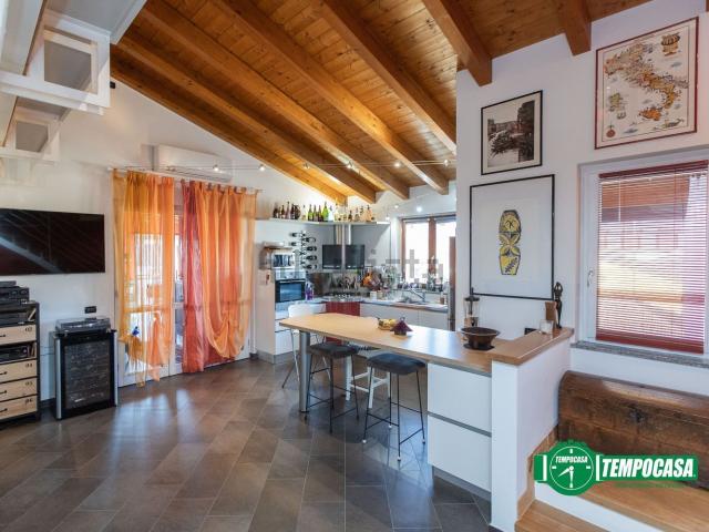 Appartamento in vendita di 95 m² in Via Carmine, 33