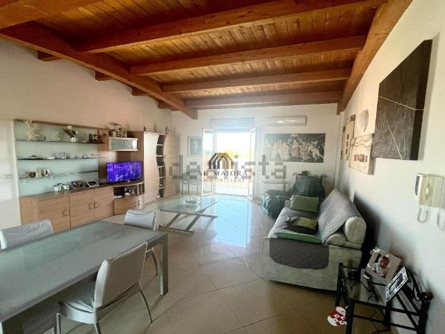 Appartamento in vendita di 95 m² in Via Carso, 4
