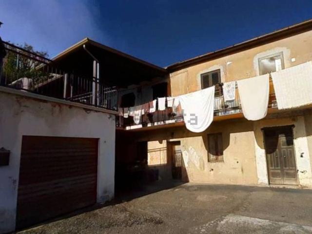 Appartamento in vendita di 95 m² in Via Casaluzzi