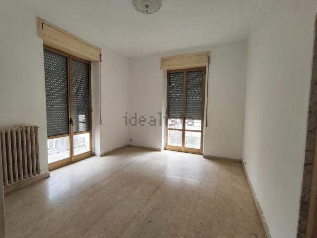 Appartamento in vendita di 95 m² in Via Catanzaro, 39