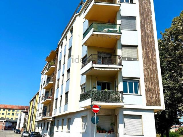 Appartamento in vendita di 95 m² in Via Cesare Cobianchi, 6