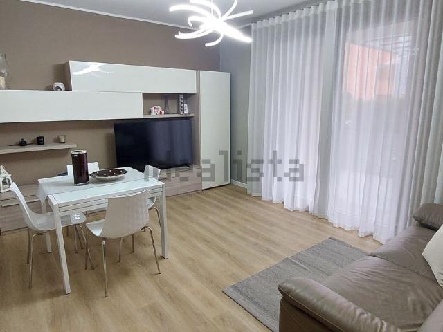 Appartamento in vendita di 95 m² in Via Cesare Battisti