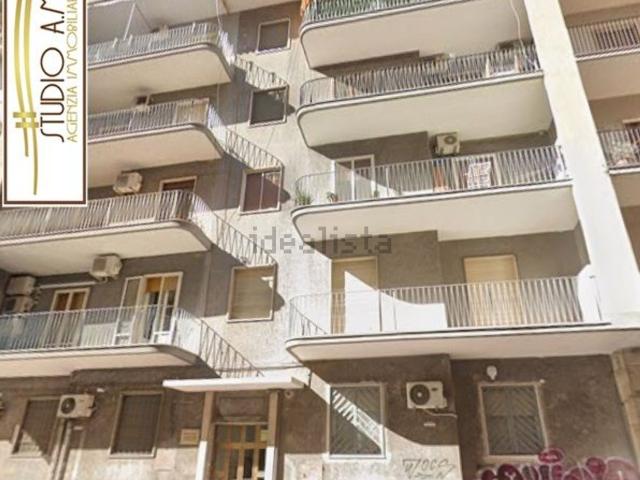 Appartamento in vendita di 95 m² in Via Cesare Battisti