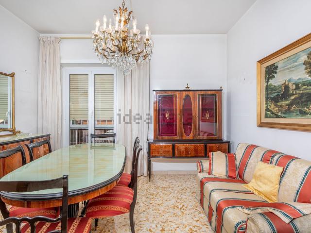 Appartamento in vendita di 95 m² in Via Cherso