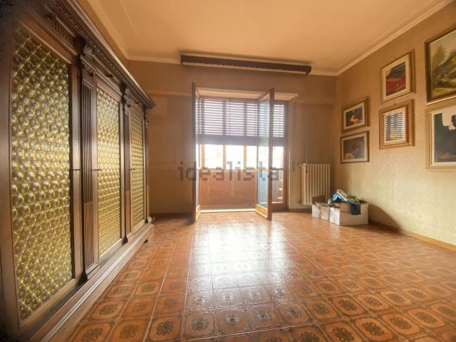 Appartamento in vendita di 95 m² in Via Ciro Menotti