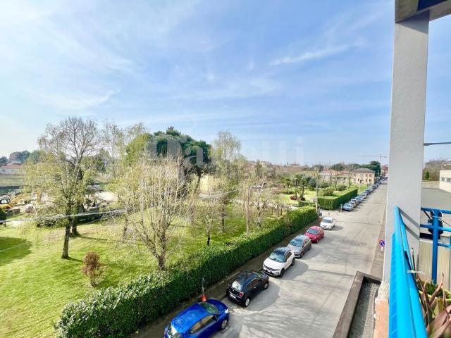 Appartamento in vendita di 95 m² in Via Costantino Nigra, 27
