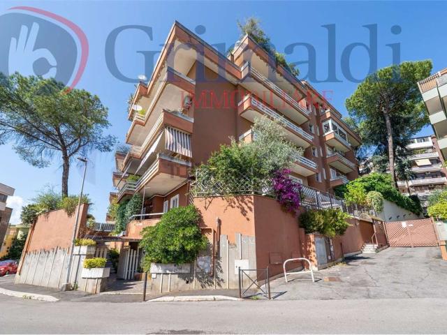 Appartamento in vendita di 95 m² in Via Courmayeur, 89