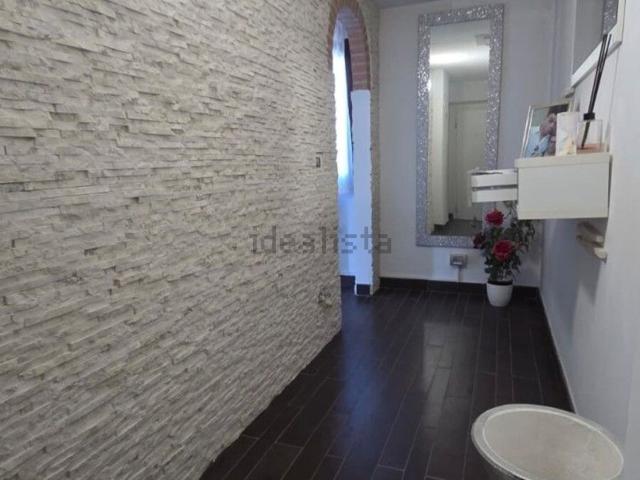 Appartamento in vendita di 95 m² in Via Claudia, 140