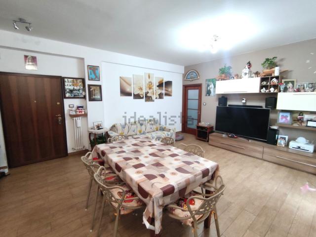 Appartamento in vendita di 95 m² in Via Cuneo, 25