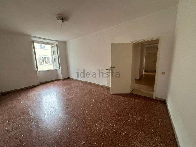 Appartamento in vendita di 95 m² in Via Dante Alighieri