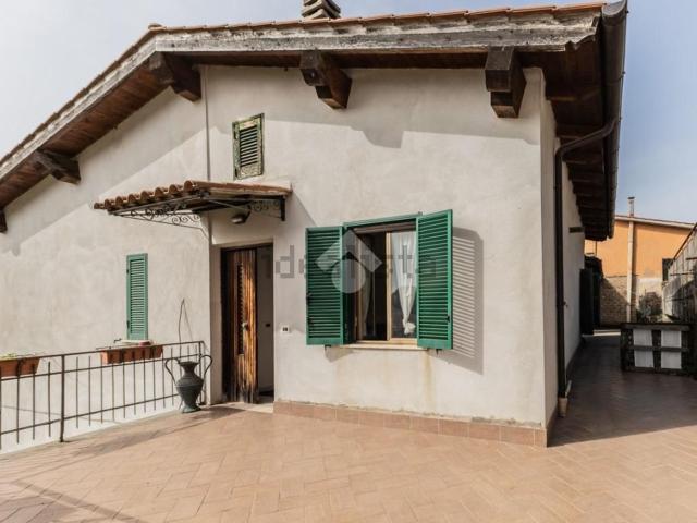 Appartamento in vendita di 95 m² in Via dei Bersaglieri, 14