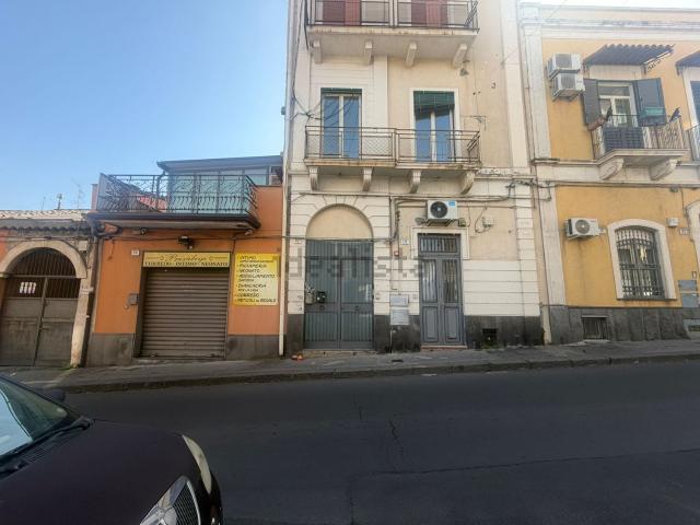 Appartamento in vendita di 95 m² in Via del Bosco