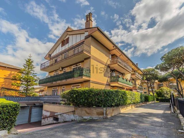 Appartamento in vendita di 95 m² in Via del Fontanile Anagnino