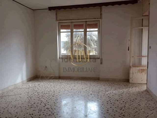 Appartamento in vendita di 95 m² in Via del Fante