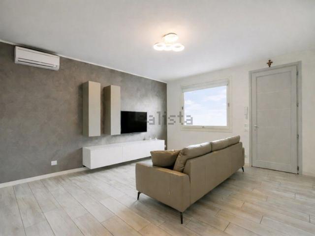 Appartamento in vendita di 95 m² in Via del Molino