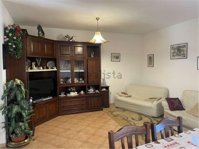 Appartamento in vendita di 95 m² in Via dell&apos  Indipendenza