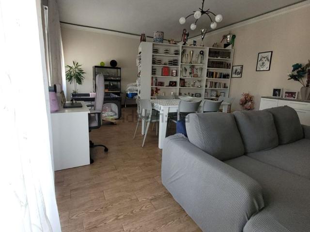 Appartamento in vendita di 95 m² in Via dell&apos Uva