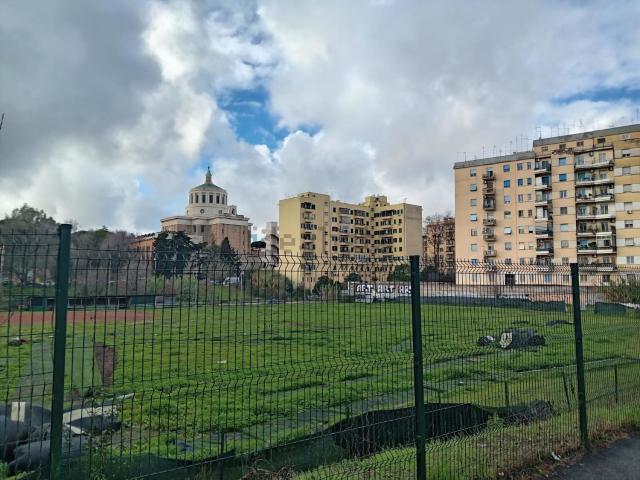 Appartamento in vendita di 95 m² in Via della Villa di Lucina