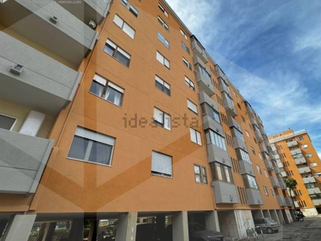 Appartamento in vendita di 95 m² in Via della Costituente, 43