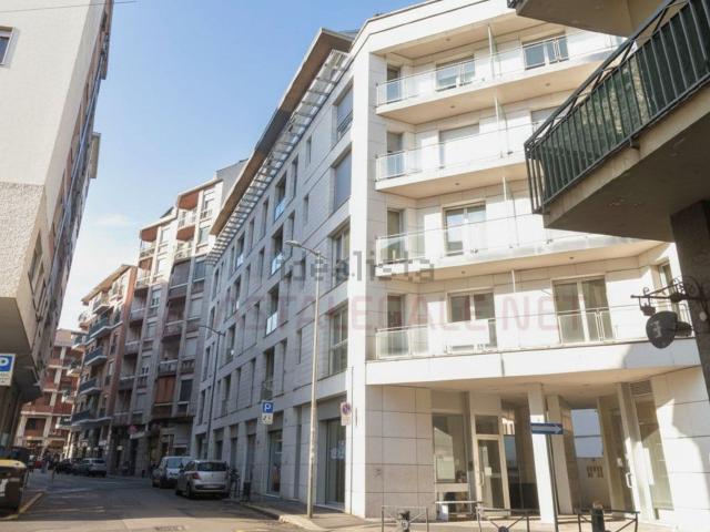 Appartamento in vendita di 95 m² in Via della Fontana, 13