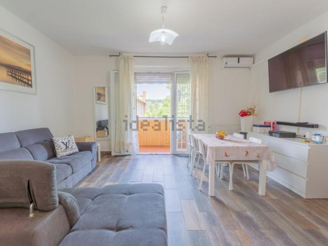 Appartamento in vendita di 95 m² in Via della Libertà