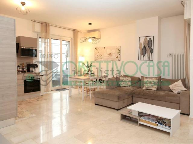 Appartamento in vendita di 95 m² in Via delle Forze Armate, 43