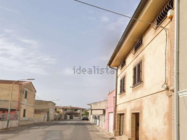 Appartamento in vendita di 95 m² in Via delle Rimembranze, 61