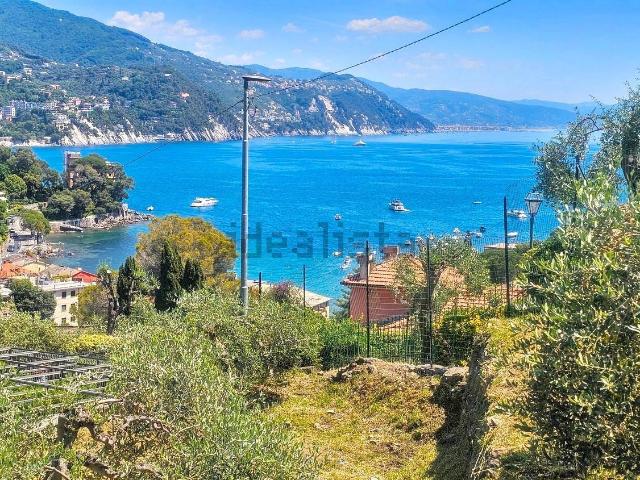Appartamento in vendita di 95 m² in Via di Montemezzana