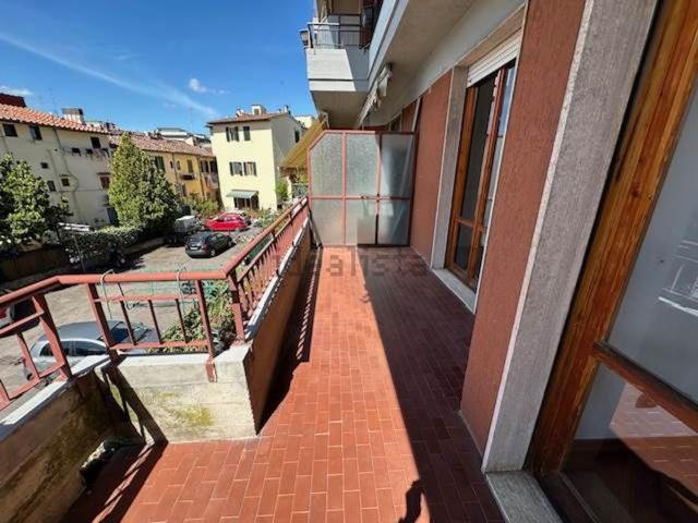 Appartamento in vendita di 95 m² in Via di Rocca Tedalda