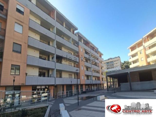 Appartamento in vendita di 95 m² in Via di Sotto