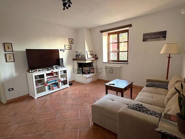 Appartamento in vendita di 95 m² in Via Dietro Monte