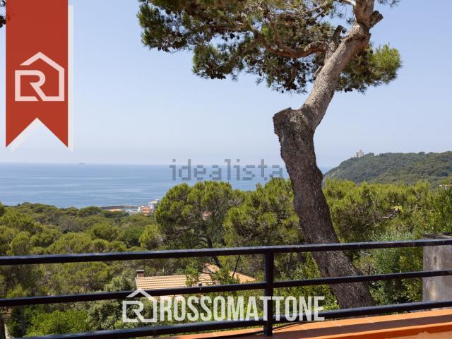 Appartamento in vendita di 95 m² in Via Domenico Francesco Falcucci, 118