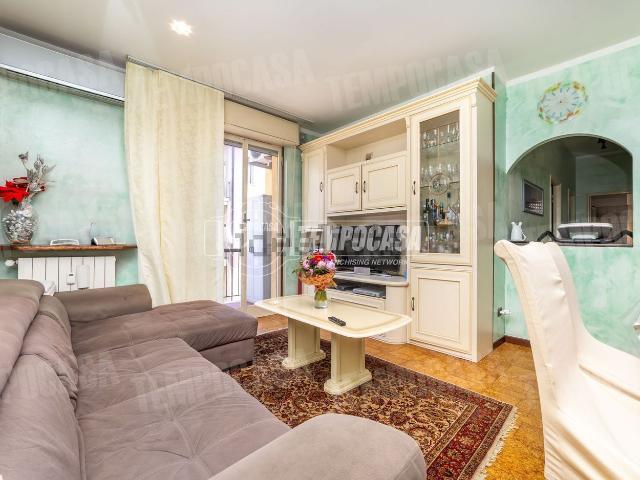Appartamento in vendita di 95 m² in Via Elia Simone